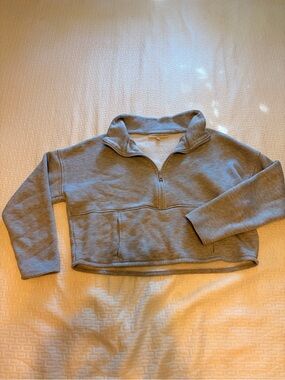 Kindred Bravely Women’s Gray Quarter-Zip Fleece Pullover